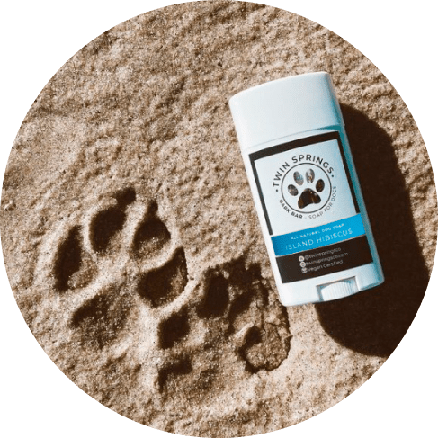 Mask Grouлимp Island Hibiscus Bark Bar Dog Soap 10 » Pets Impress
